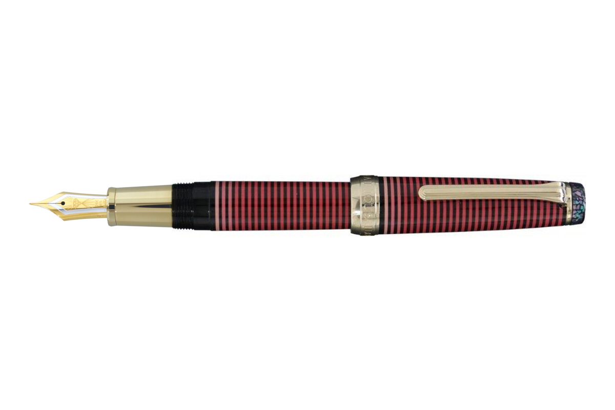 Sailor Wajima Bijou Coral Vulpen